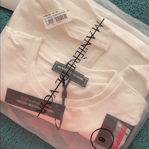 Modern Dress - Picture 4 of 4